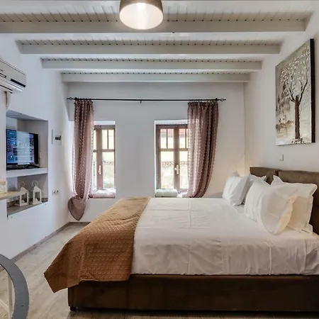 Modern Old Town Maisonette