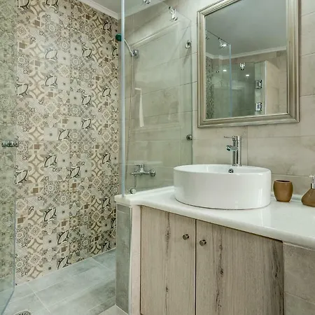 Apartment Modern Old Town Maisonette *