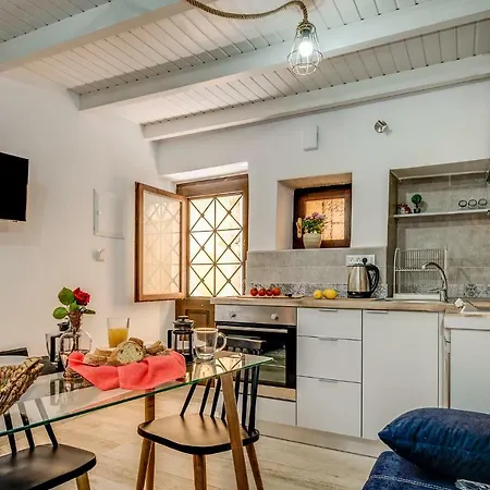 Modern Old Town Maisonette Διαμέρισμα